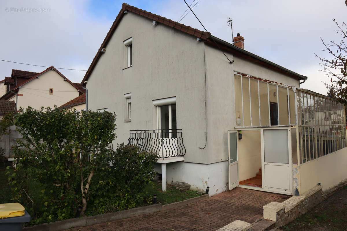 Maison à AUTUN