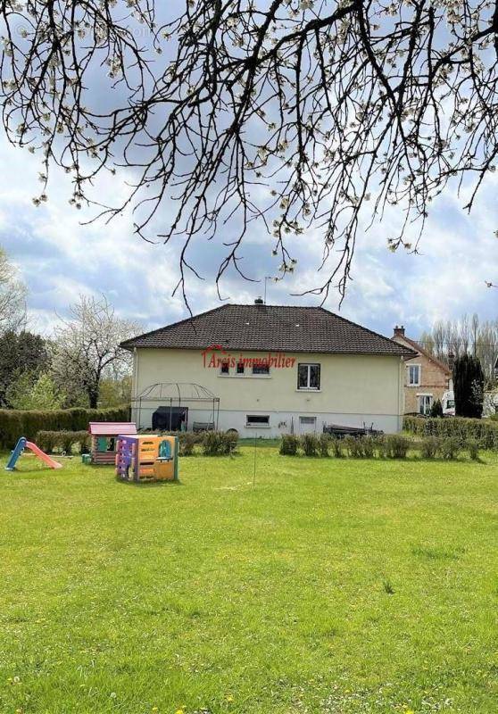 Maison à CONFLANS-SUR-SEINE