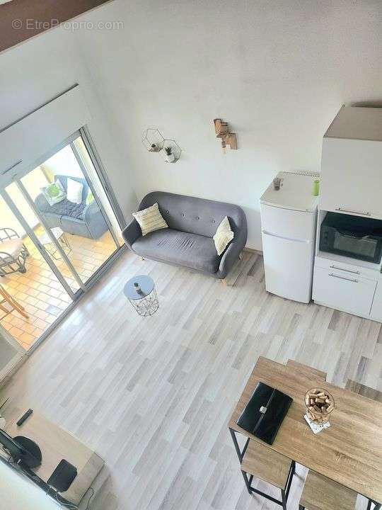 Appartement à PORT-SAINT-LOUIS-DU-RHONE