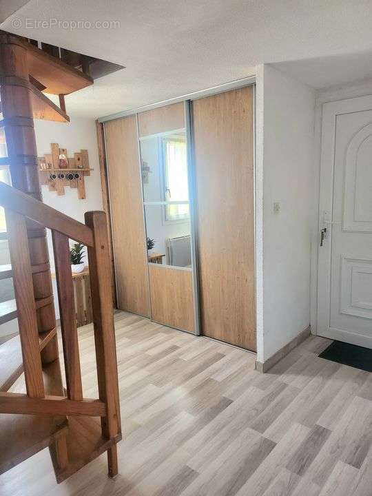 Appartement à PORT-SAINT-LOUIS-DU-RHONE