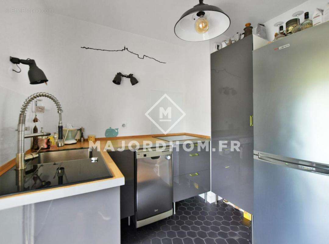 Appartement à MARSEILLE-12E