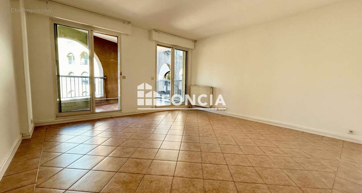 Appartement à AIX-EN-PROVENCE