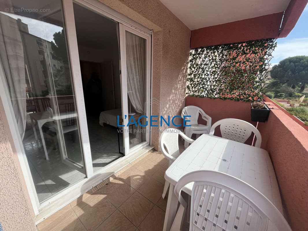 Appartement à HYERES