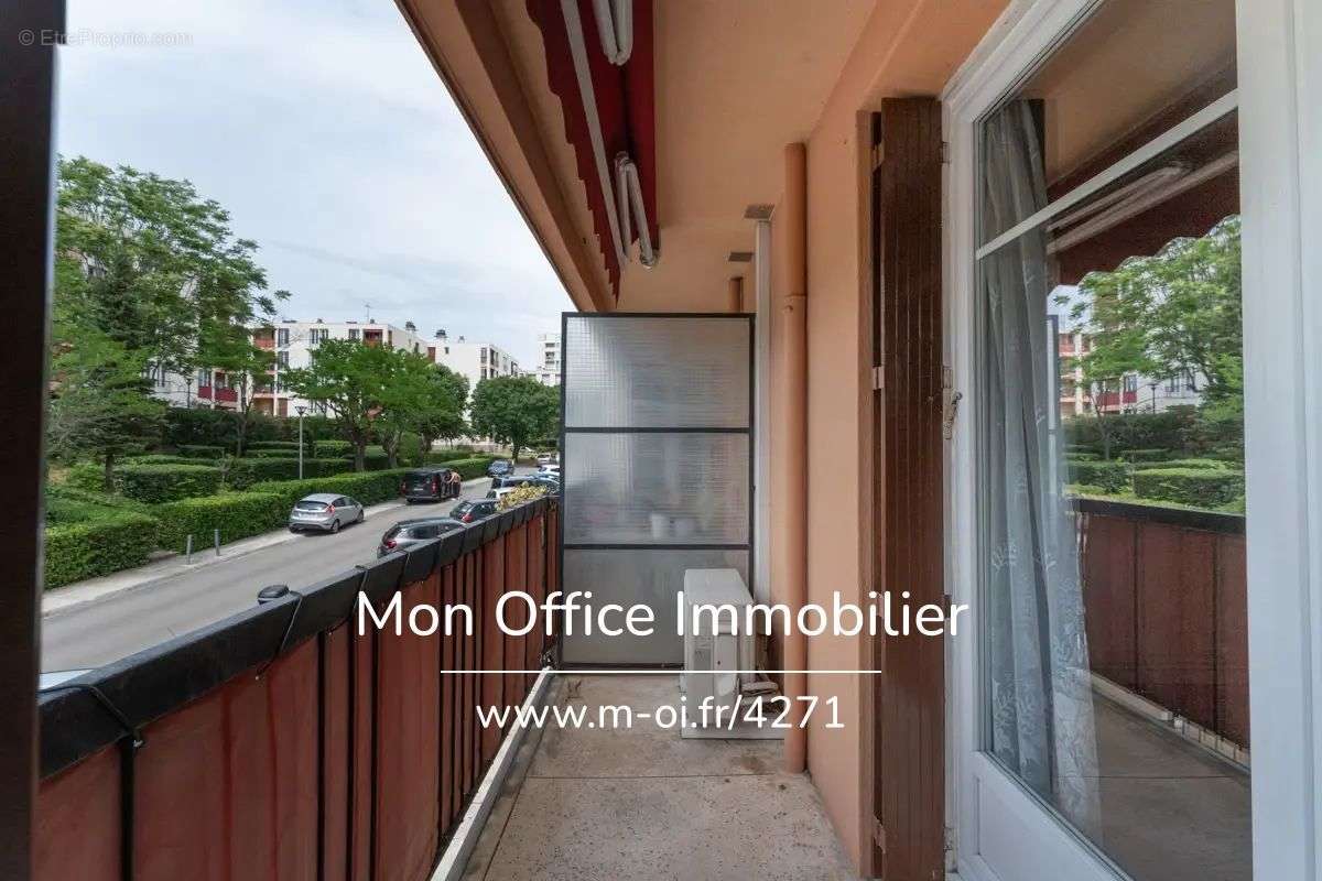 Appartement à MARSEILLE-13E