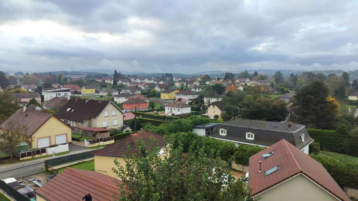 Appartement à L&#039;ISLE-SUR-LE-DOUBS