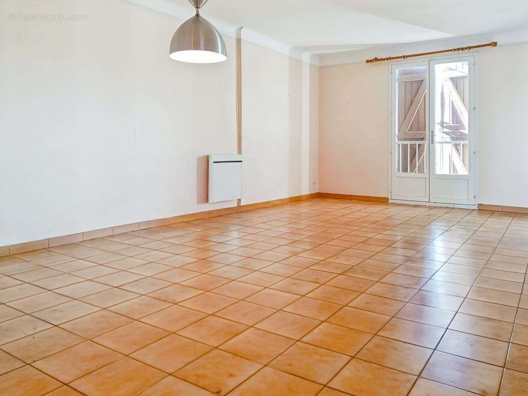 Appartement à PEZENAS