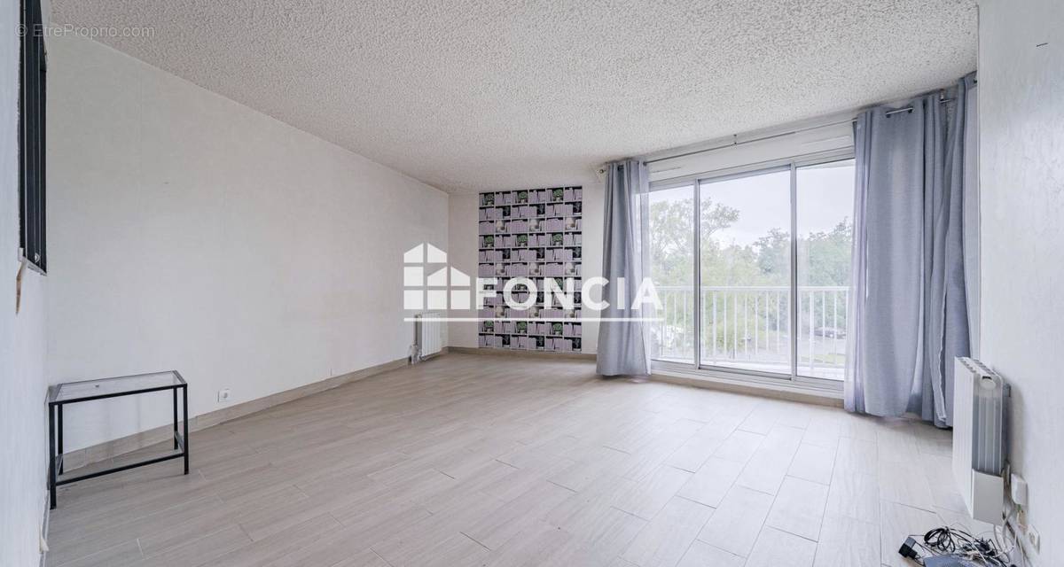 Appartement à CHAMBRAY-LES-TOURS