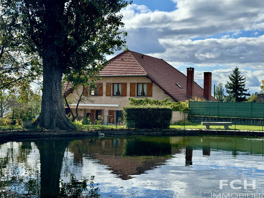 Maison à CUSSET