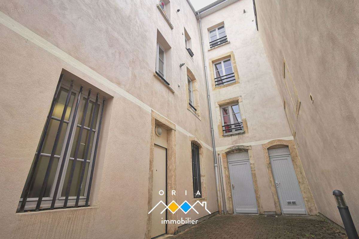 Appartement à PAGNY-SUR-MOSELLE