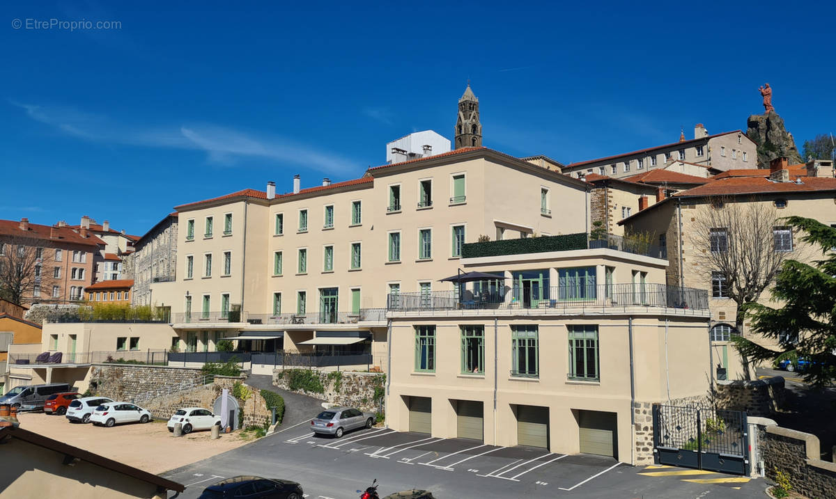 Appartement à LE PUY-EN-VELAY