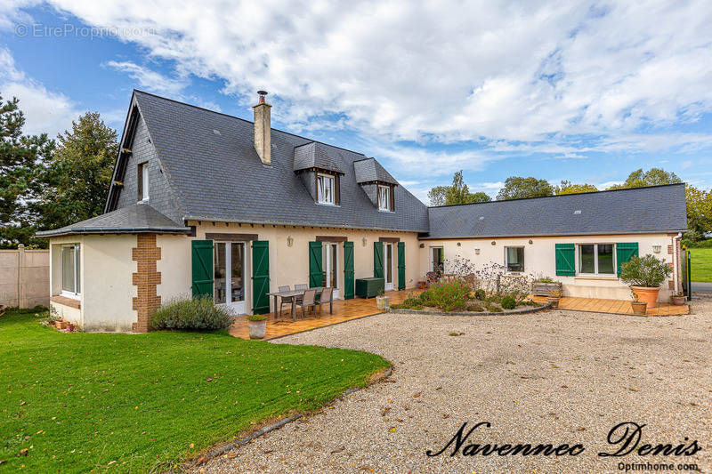 Maison à BEAUMONT-LE-ROGER