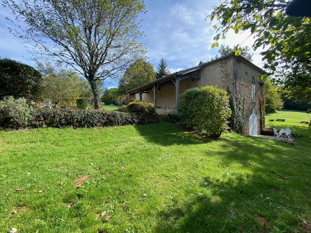 Maison à LACAPELLE-BIRON