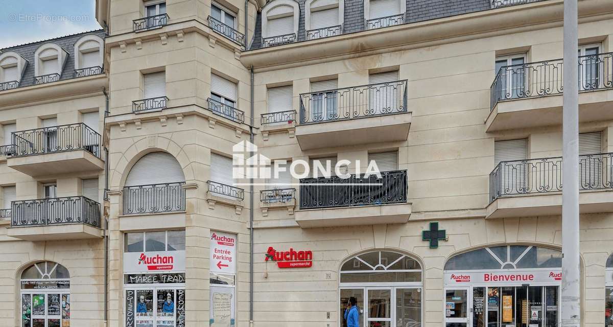 Appartement à SAINT-FARGEAU-PONTHIERRY