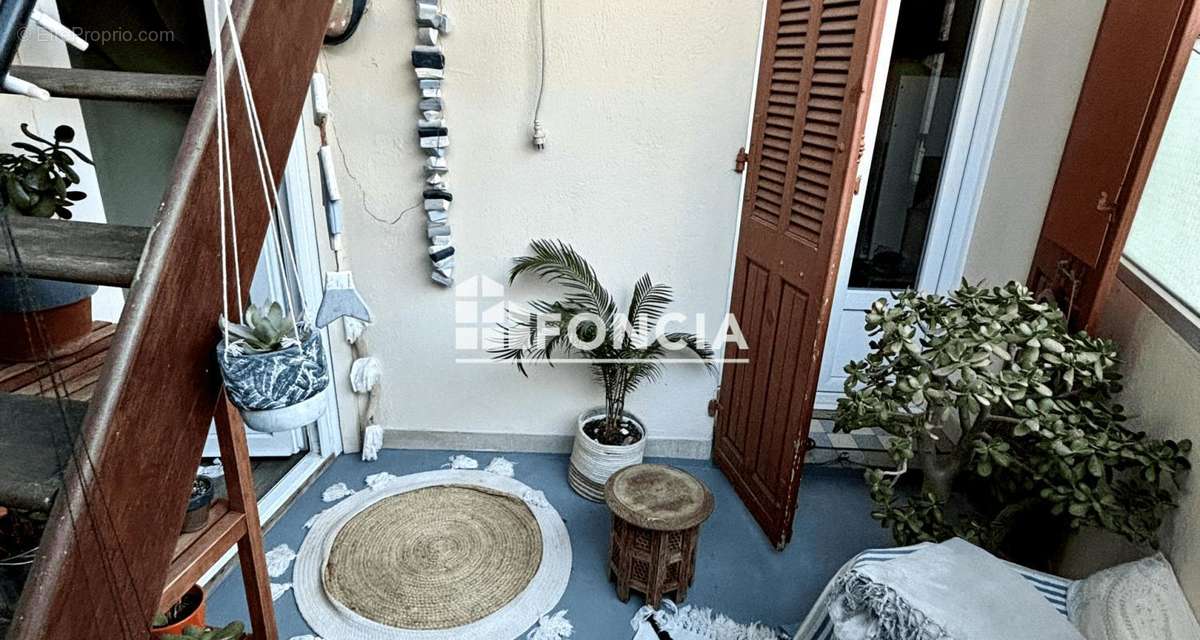 Appartement à HYERES