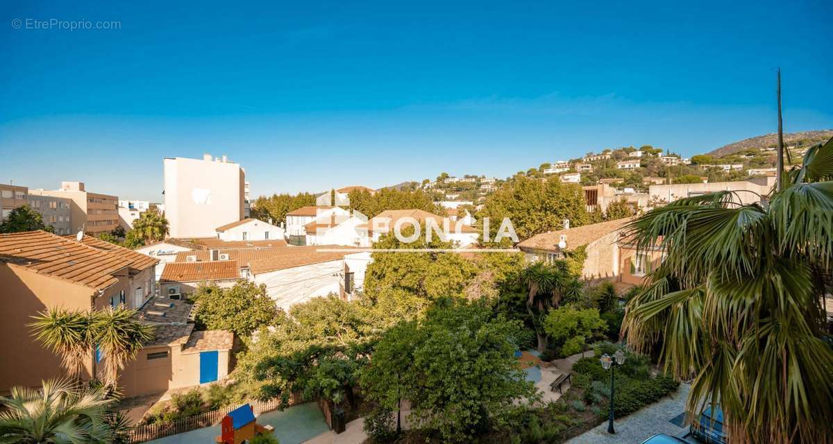 Appartement à LE LAVANDOU