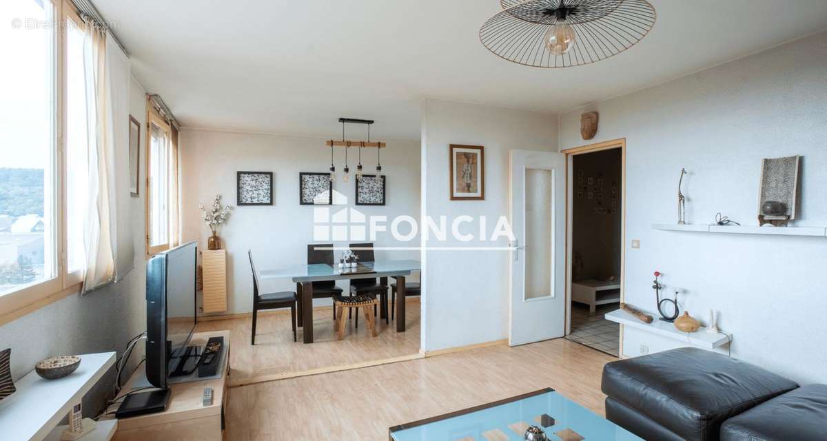 Appartement à MONTIGNY-LES-CORMEILLES