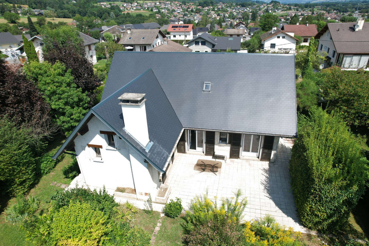 Maison à GRESY-SUR-AIX