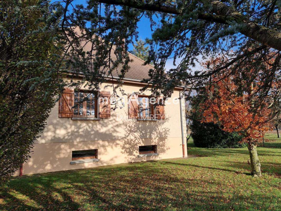 Maison à BAGNEAUX