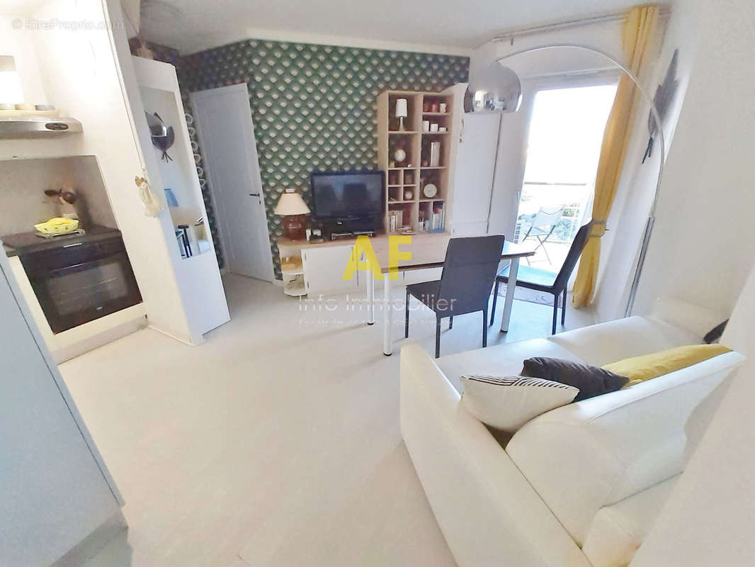 Appartement à SAINT-RAPHAEL