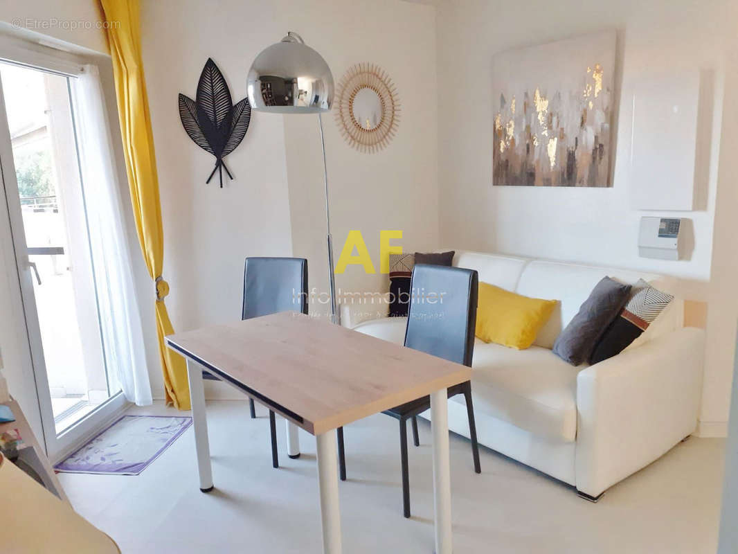 Appartement à SAINT-RAPHAEL