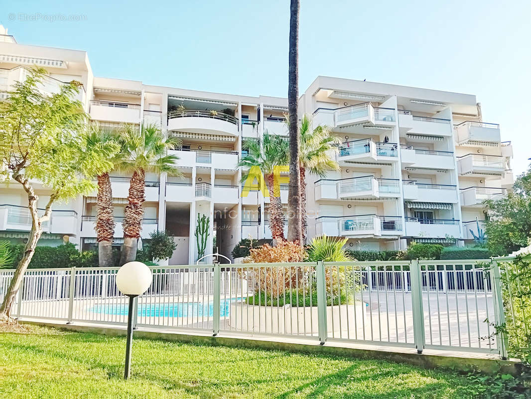 Appartement à SAINT-RAPHAEL