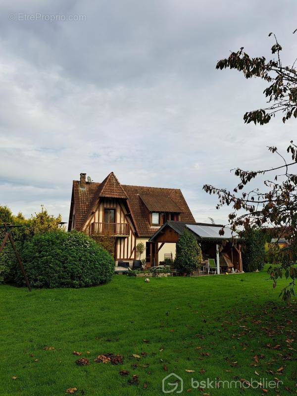 Maison à PREAUX