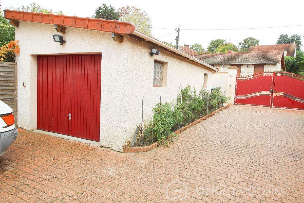 Maison à LA FRETTE-SUR-SEINE