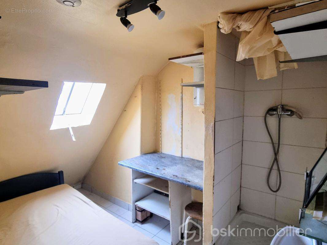 Appartement à PARIS-10E