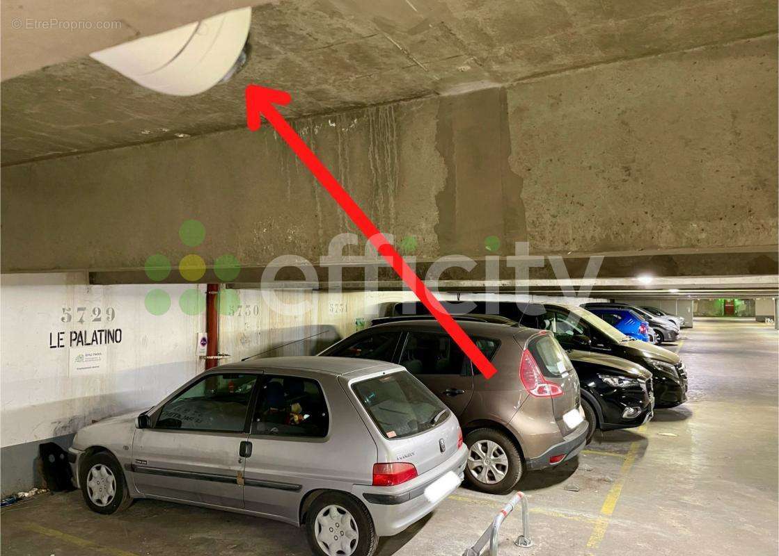 Parking à PARIS-13E