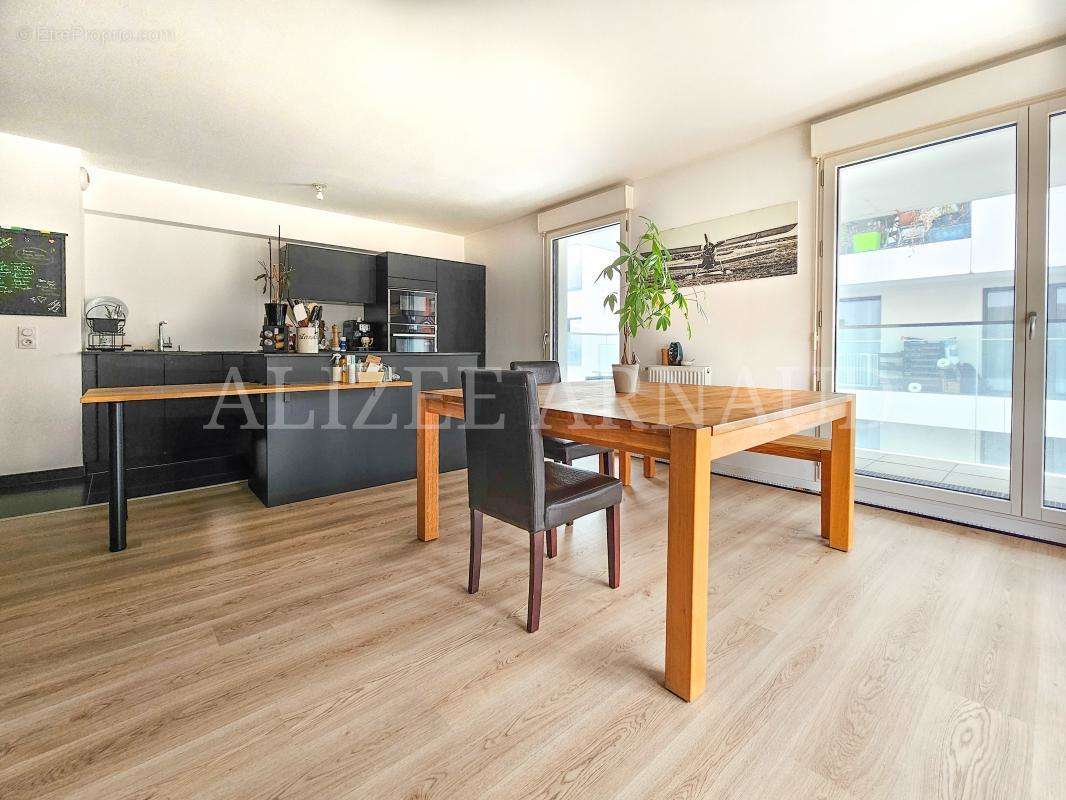 Appartement à ASNIERES-SUR-SEINE