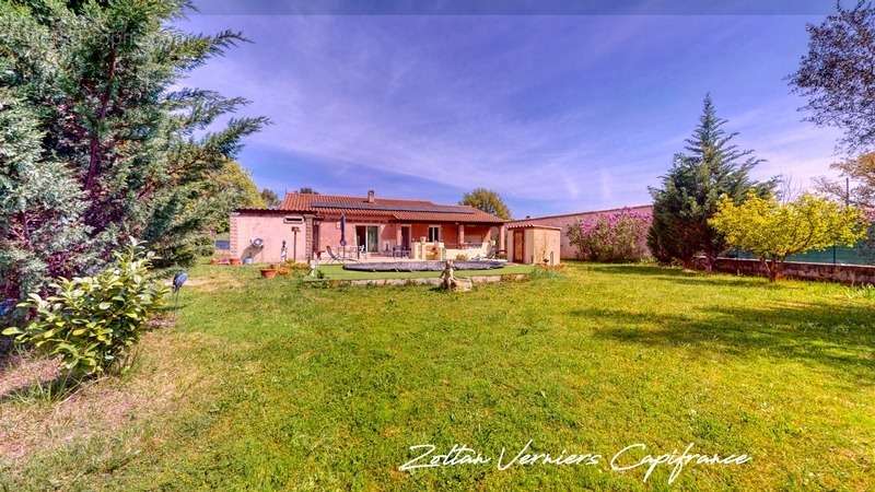 Maison à FORCALQUEIRET