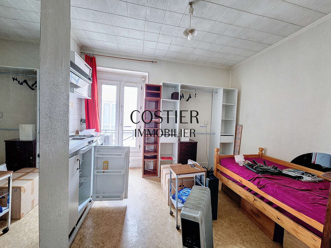 Appartement à PARIS-9E