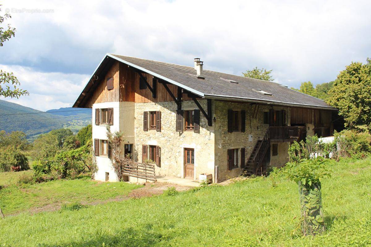 Maison à AIX-LES-BAINS