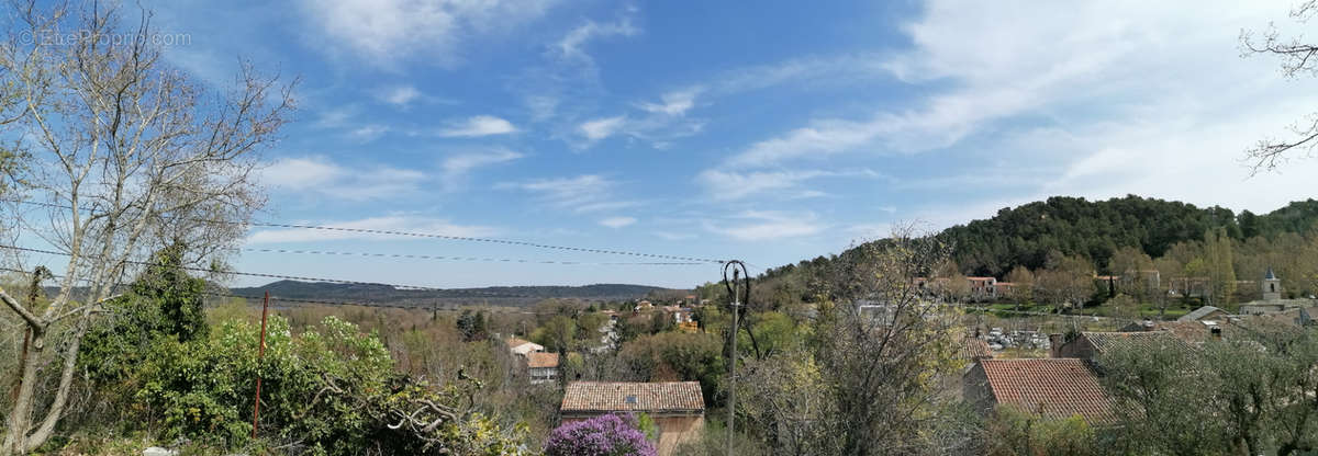 Terrain à MAZAUGUES