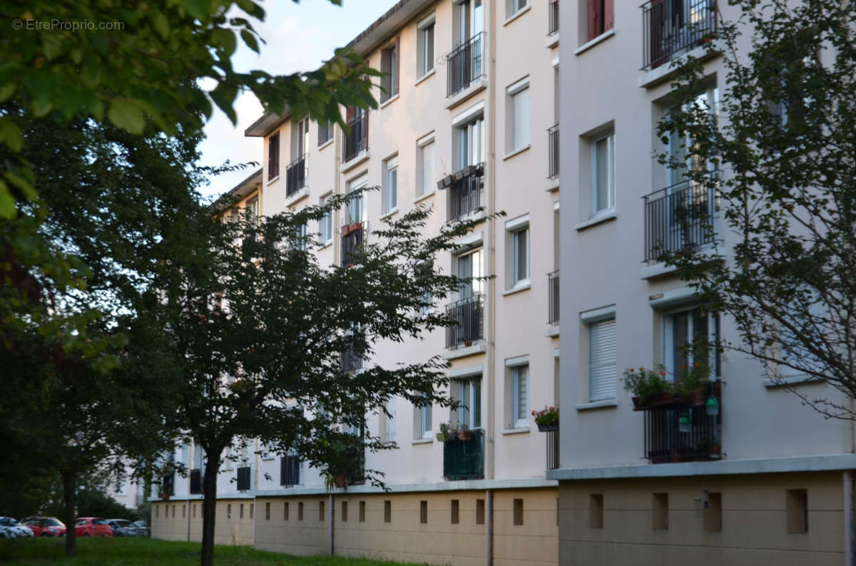 Appartement à CHAMPIGNY-SUR-MARNE