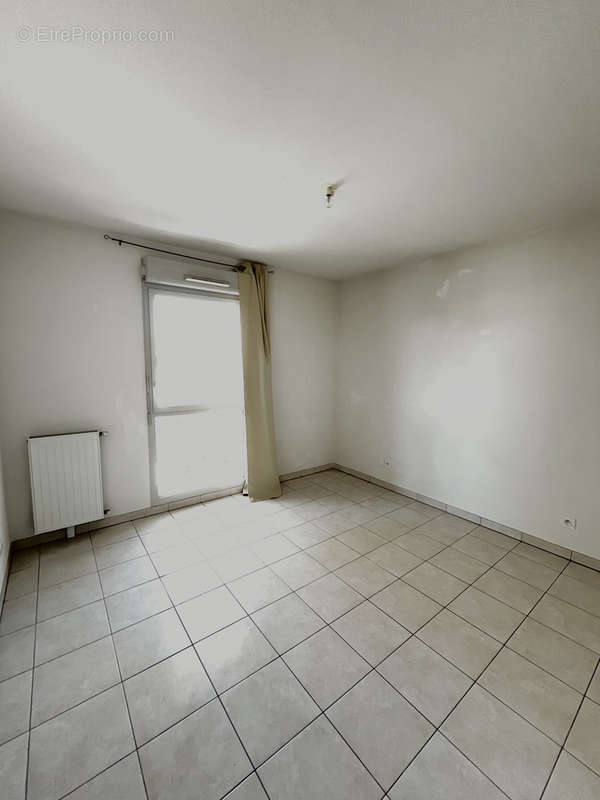 Appartement à MARSEILLE-3E