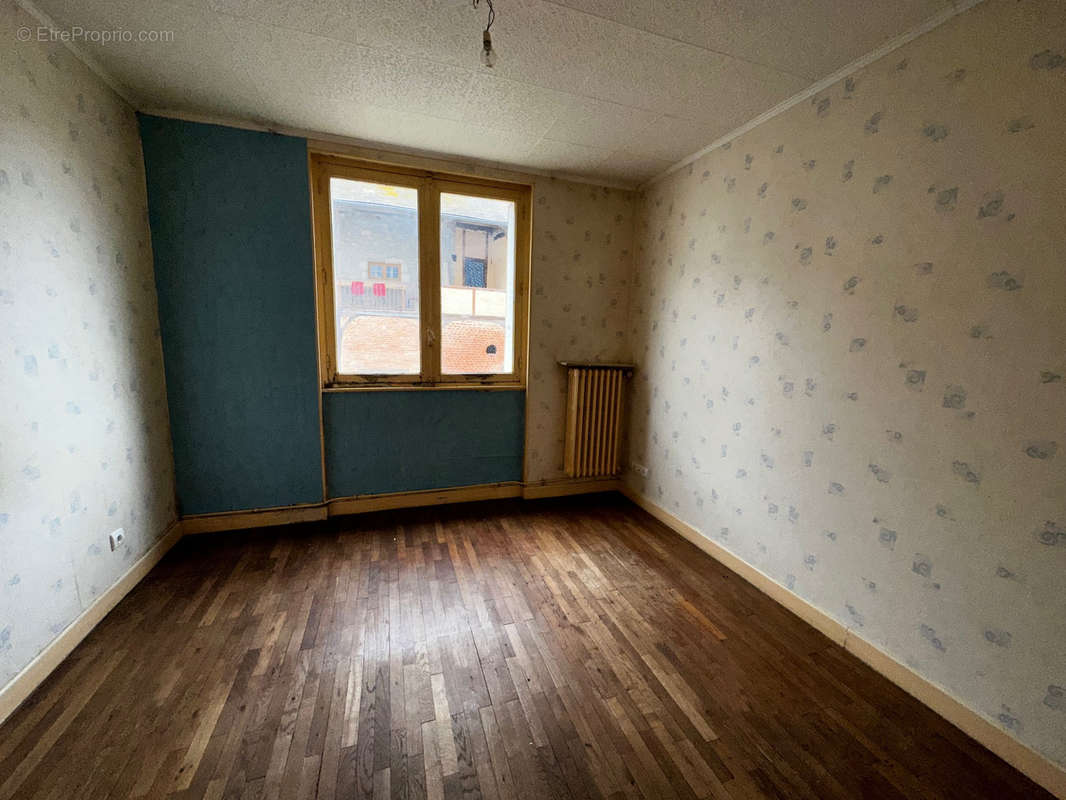 Appartement à VARENNES-SUR-ALLIER