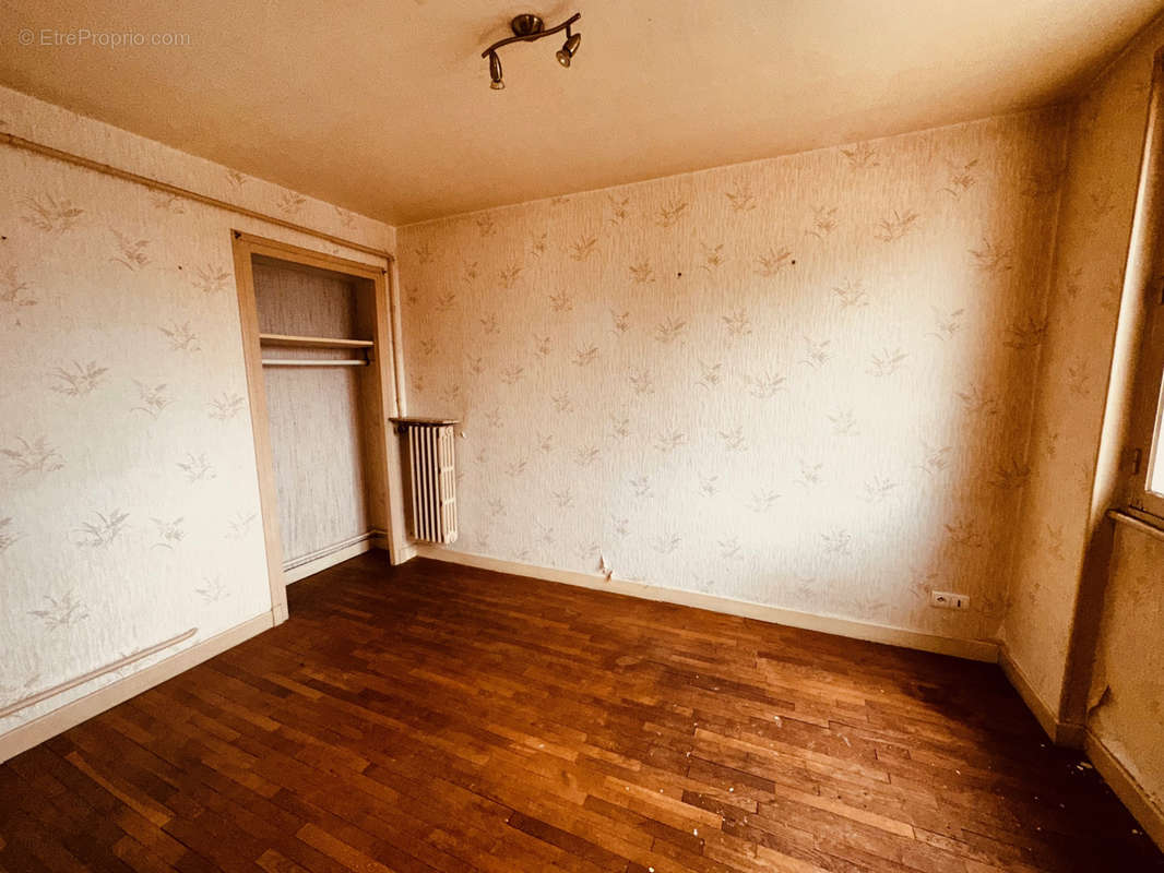 Appartement à VARENNES-SUR-ALLIER