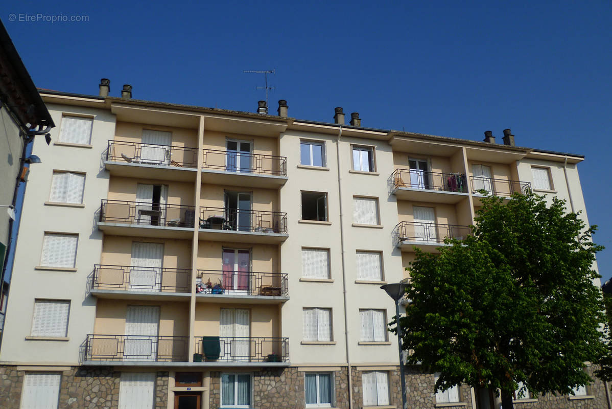 Appartement à VARENNES-SUR-ALLIER