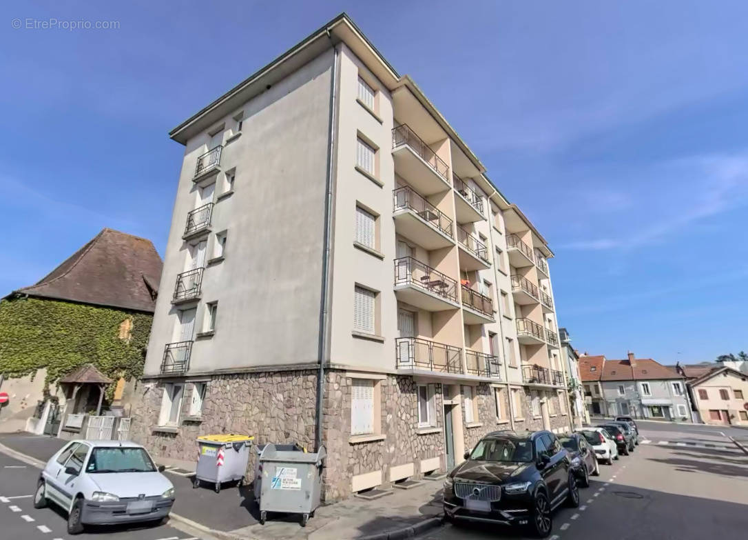 Appartement à VARENNES-SUR-ALLIER