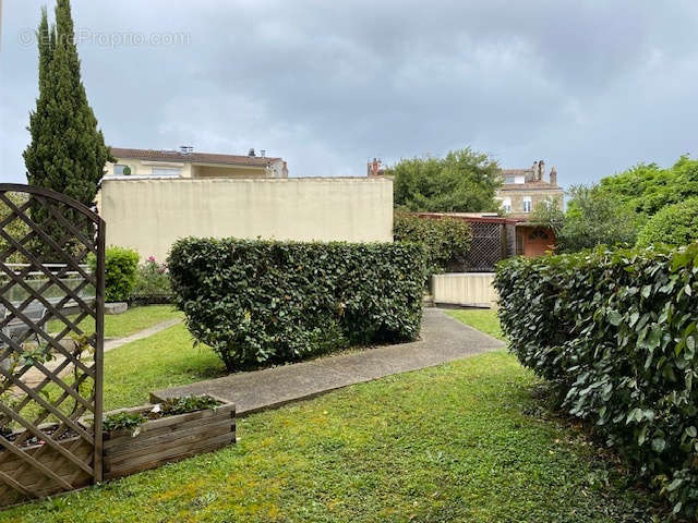 Appartement à BORDEAUX