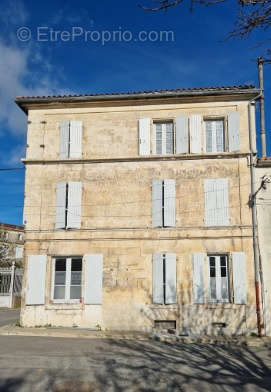 Maison à CHATEAUNEUF-SUR-CHARENTE