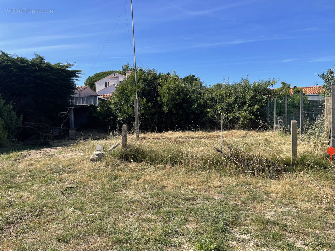 Terrain à BARBATRE