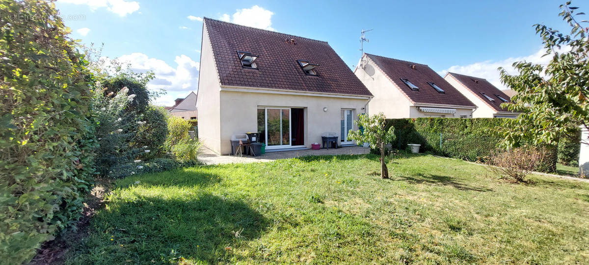 Maison à PROVILLE