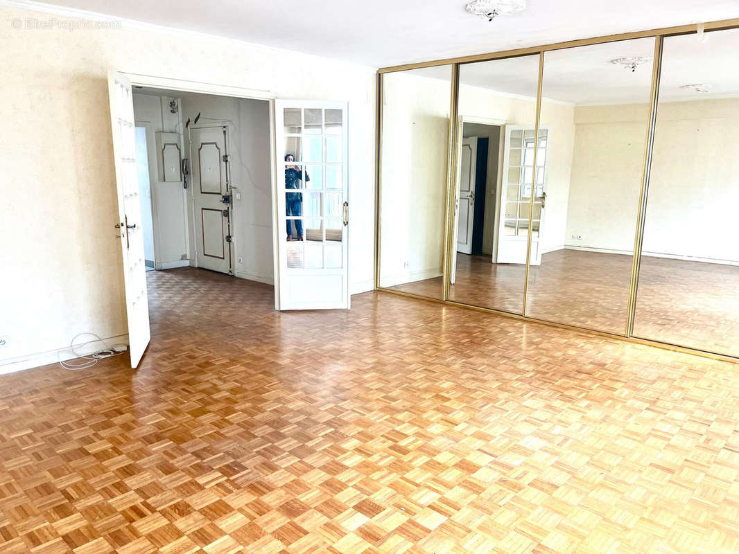 Appartement à BOULOGNE-BILLANCOURT