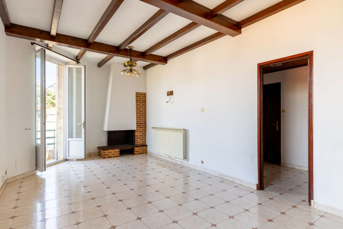 Appartement à MARSEILLE-10E