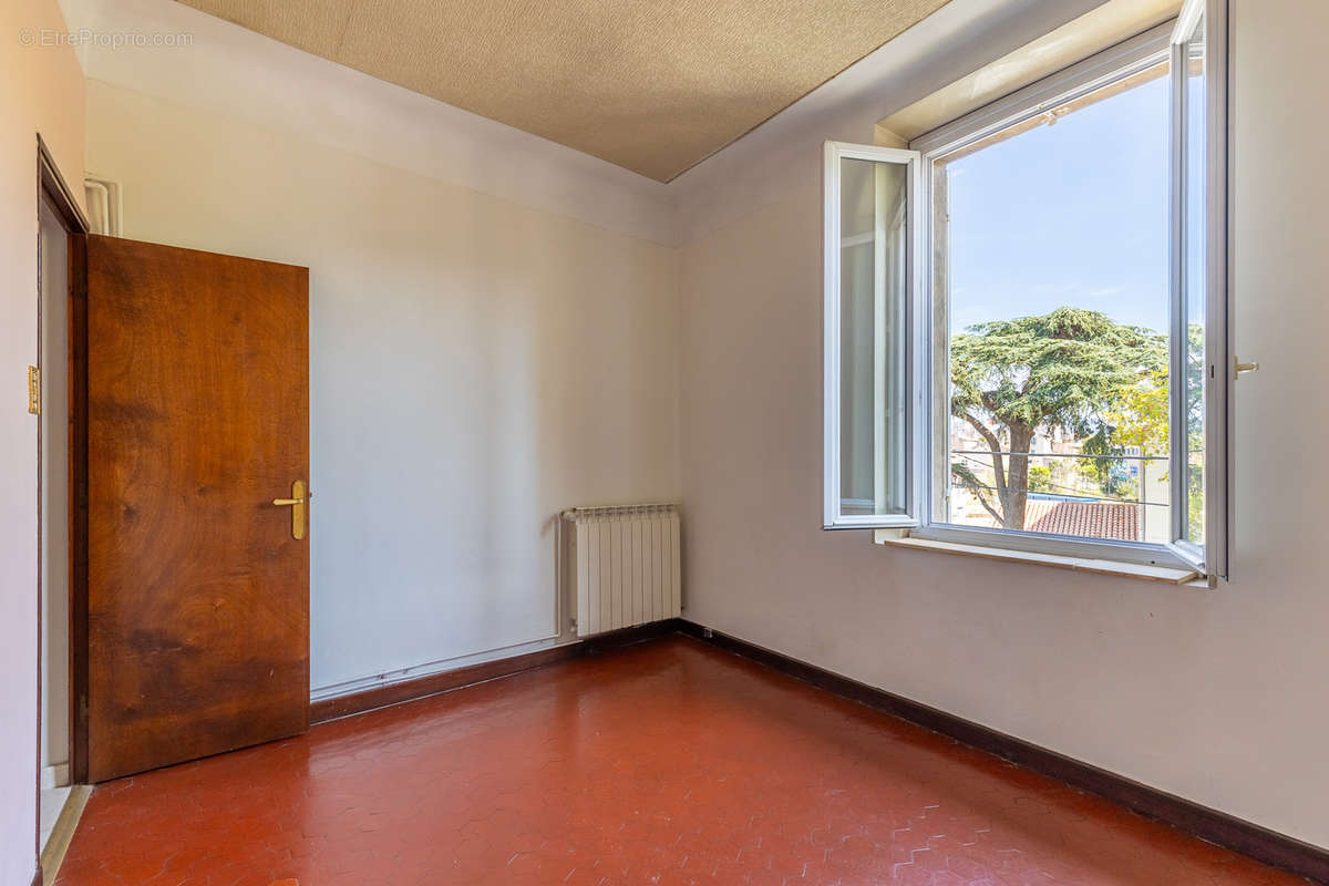 Appartement à MARSEILLE-10E