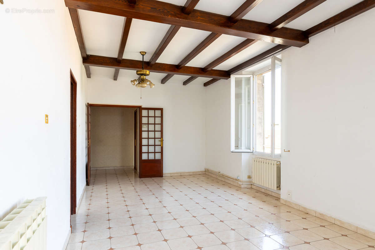 Appartement à MARSEILLE-10E