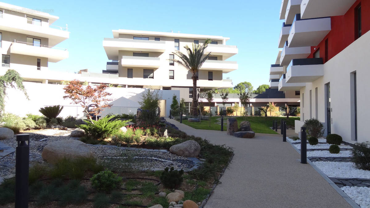 Appartement à JUVIGNAC