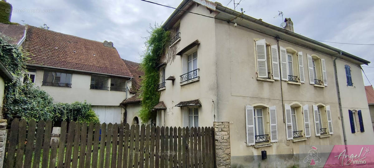 Maison à MOISSEY